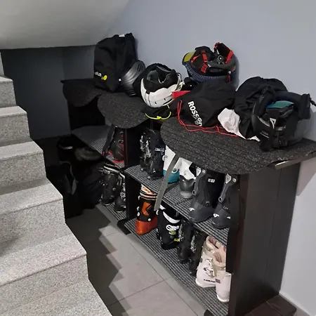 U Eli 3* Корбелюв