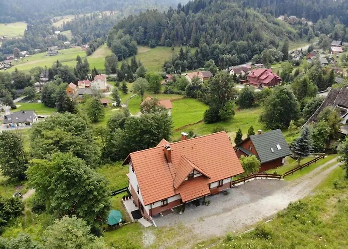 U Eli 3* كوربييلوف